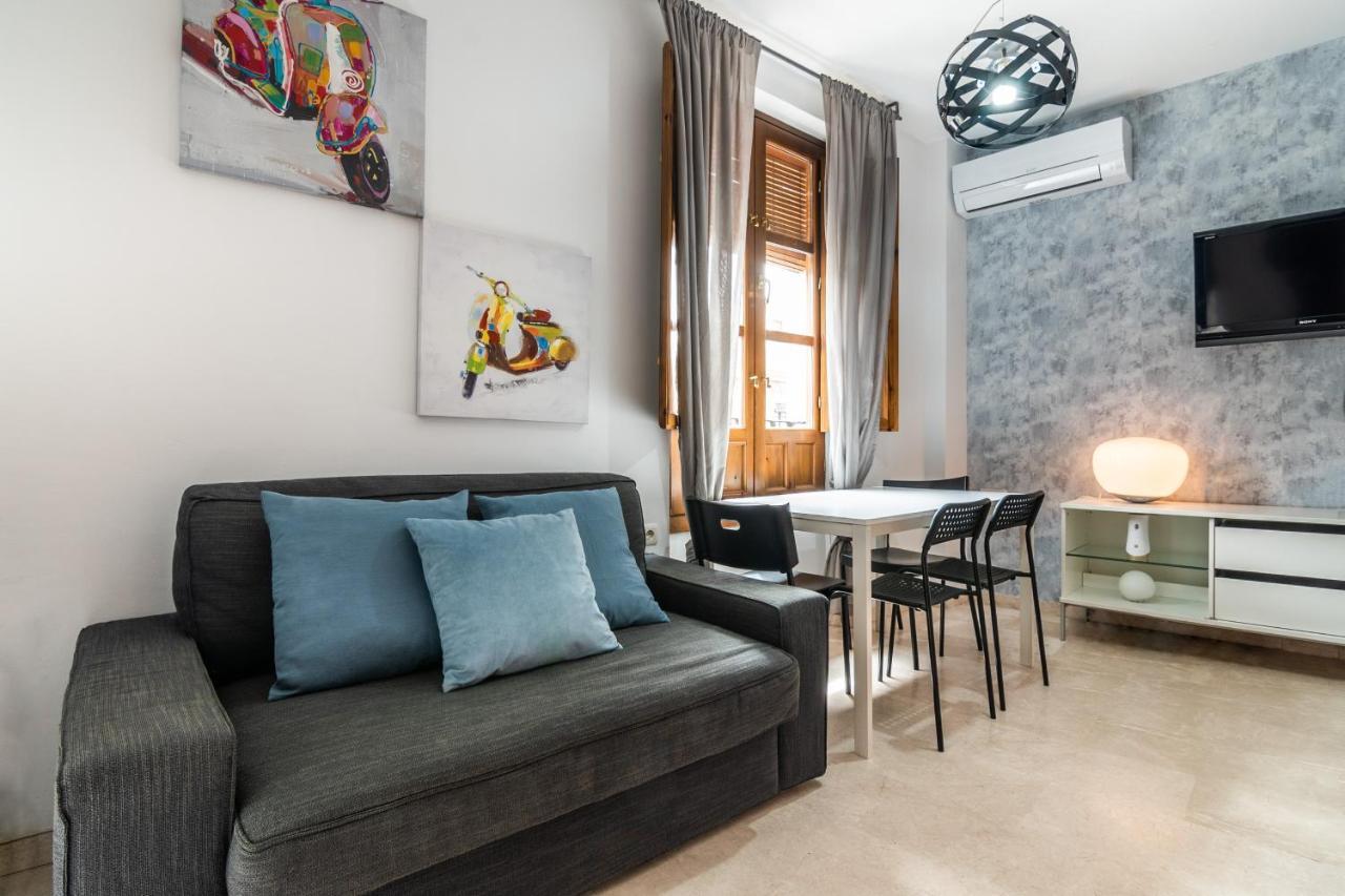 Tuguest Isabel La Catolica II Apartment Гранада Экстерьер фото